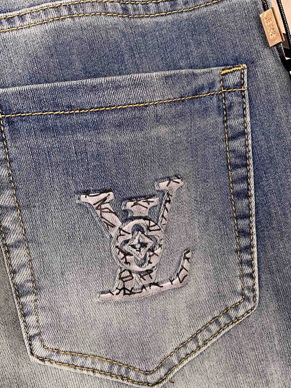 ブランドジーンズ全体デザイン